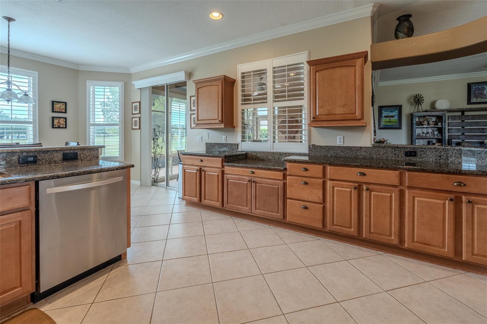 Image 16 of 74 For 15525 14th Avenue Road