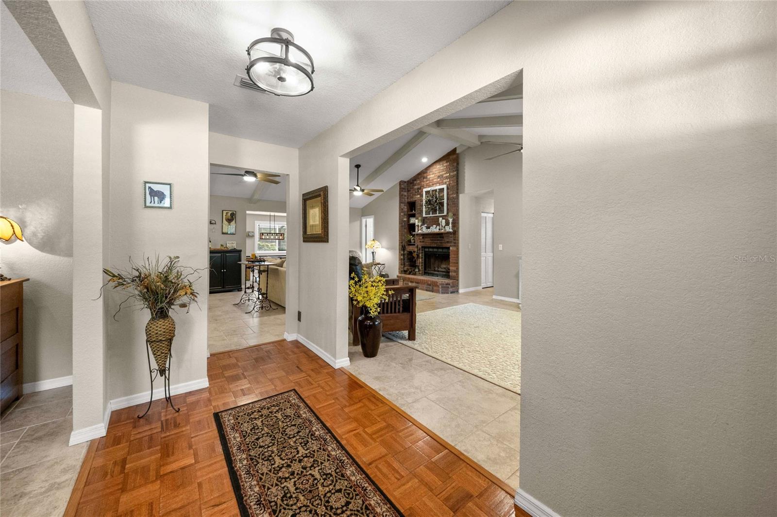 Image 7 of 72 For 9525 72nd Court