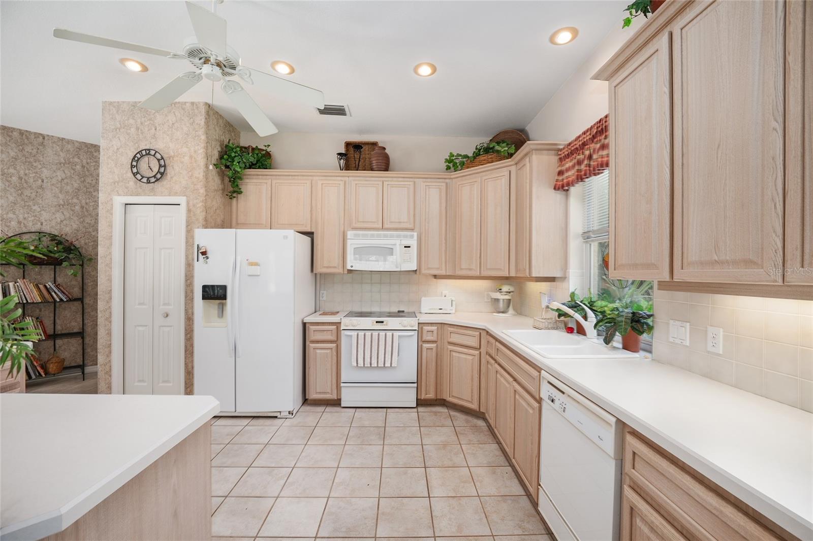 Image 30 of 76 For 8827 194 Court