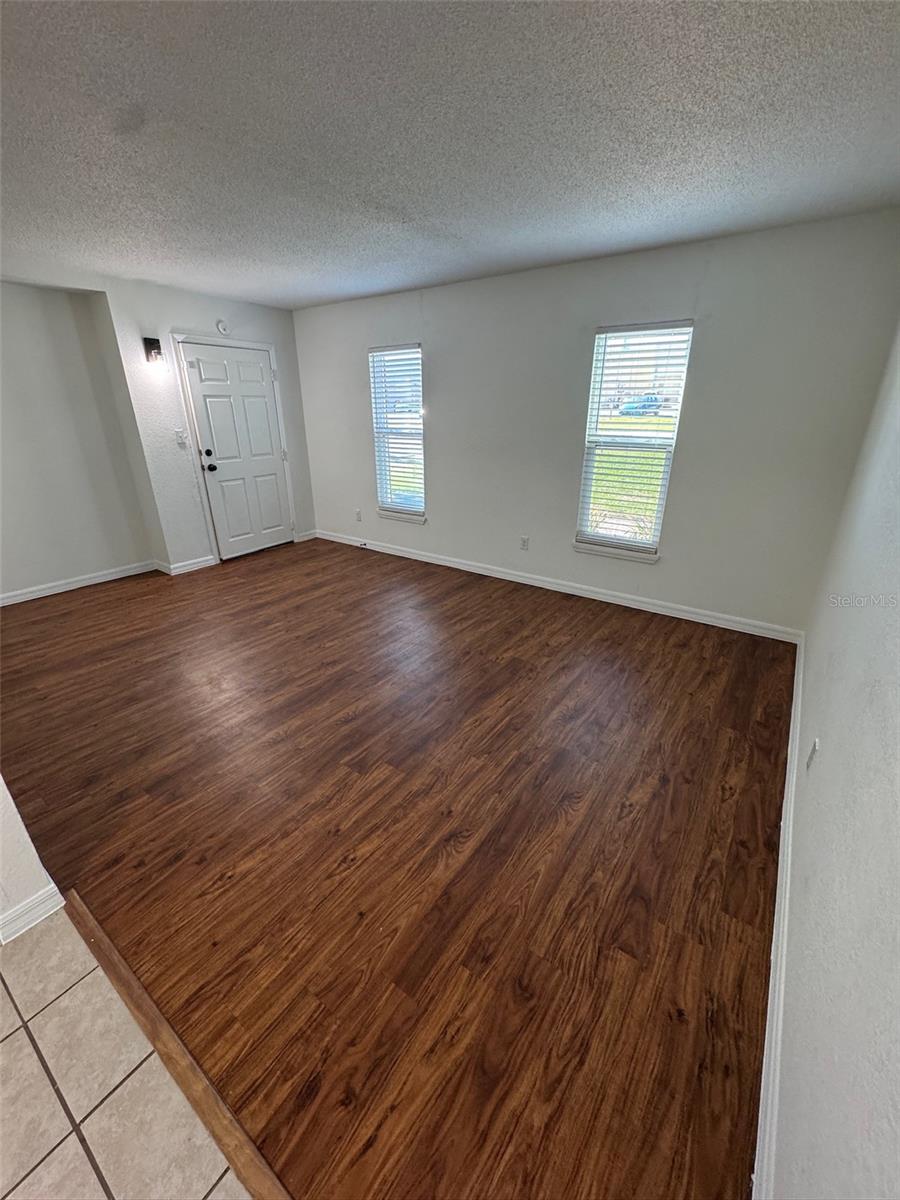 Image 4 of 13 For 1751-1751 2nd Street 1
