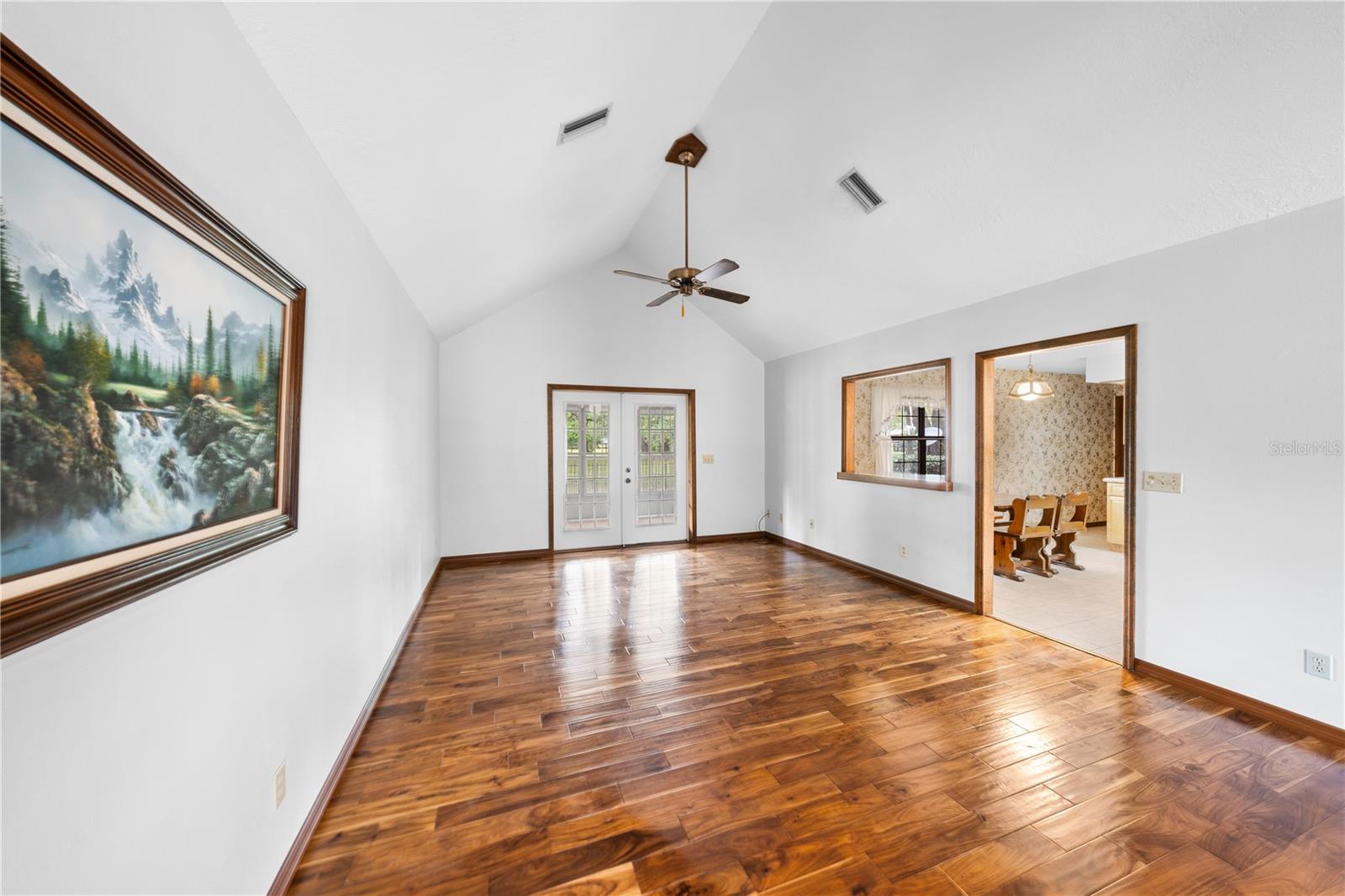 Image 18 of 51 For 10500 65th Terrace