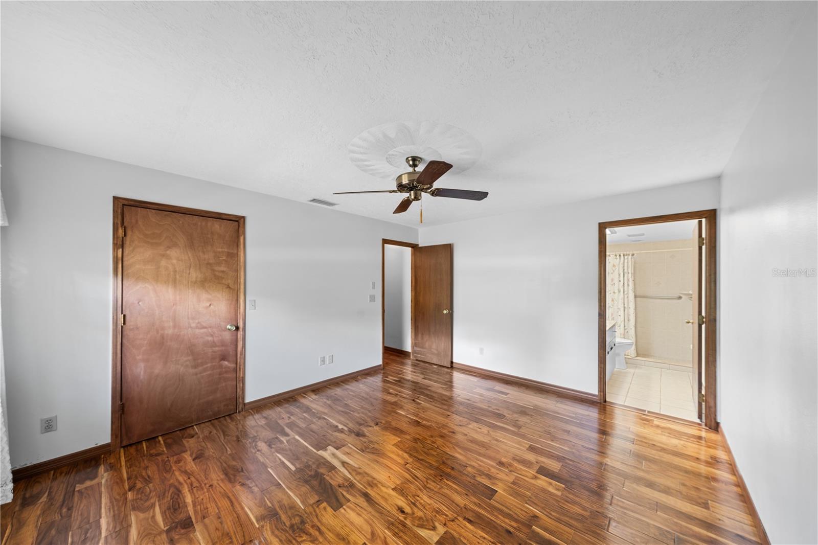 Image 31 of 51 For 10500 65th Terrace