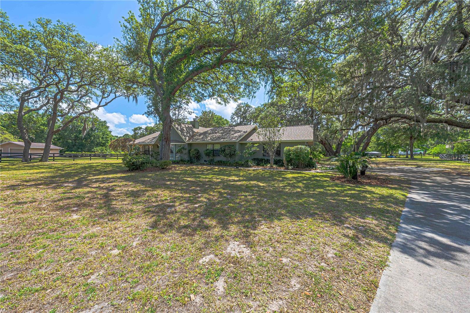 Image 45 of 51 For 10500 65th Terrace