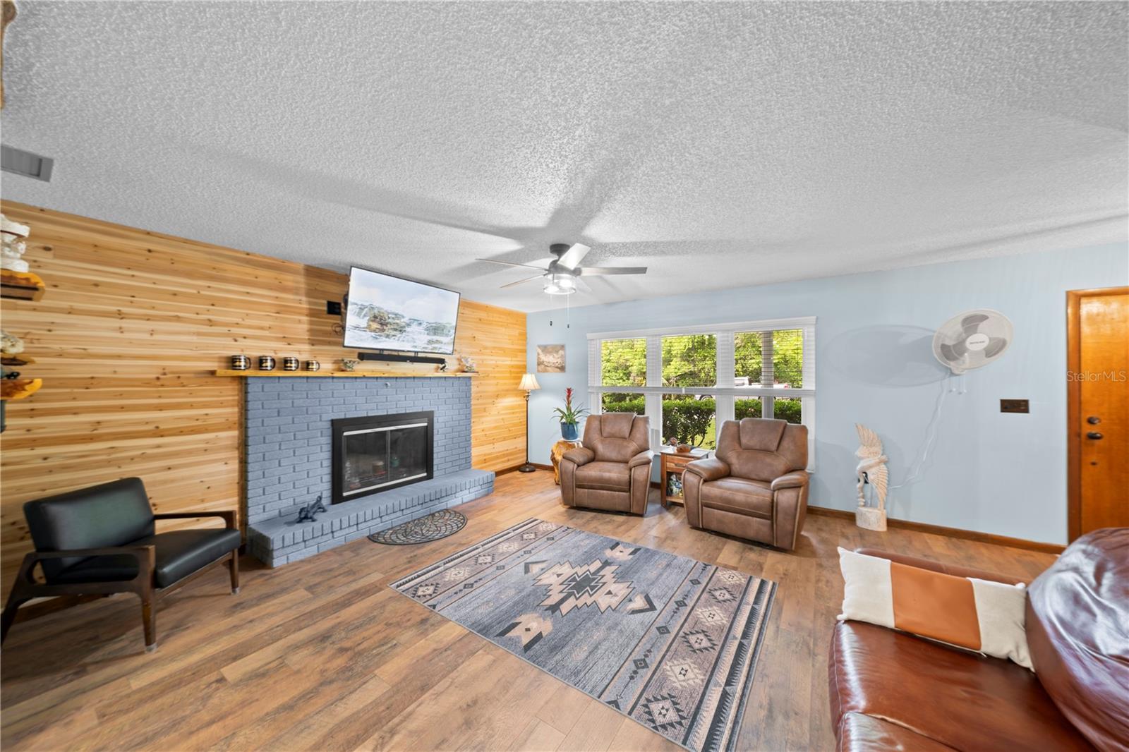 Image 13 of 47 For 1820 175th Terrace Road