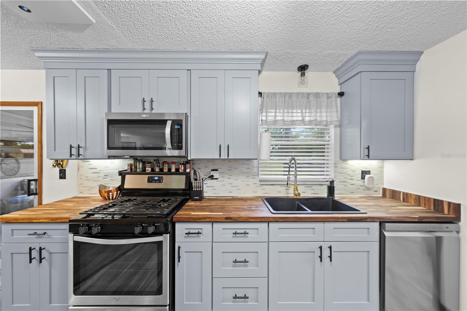 Image 20 of 47 For 1820 175th Terrace Road