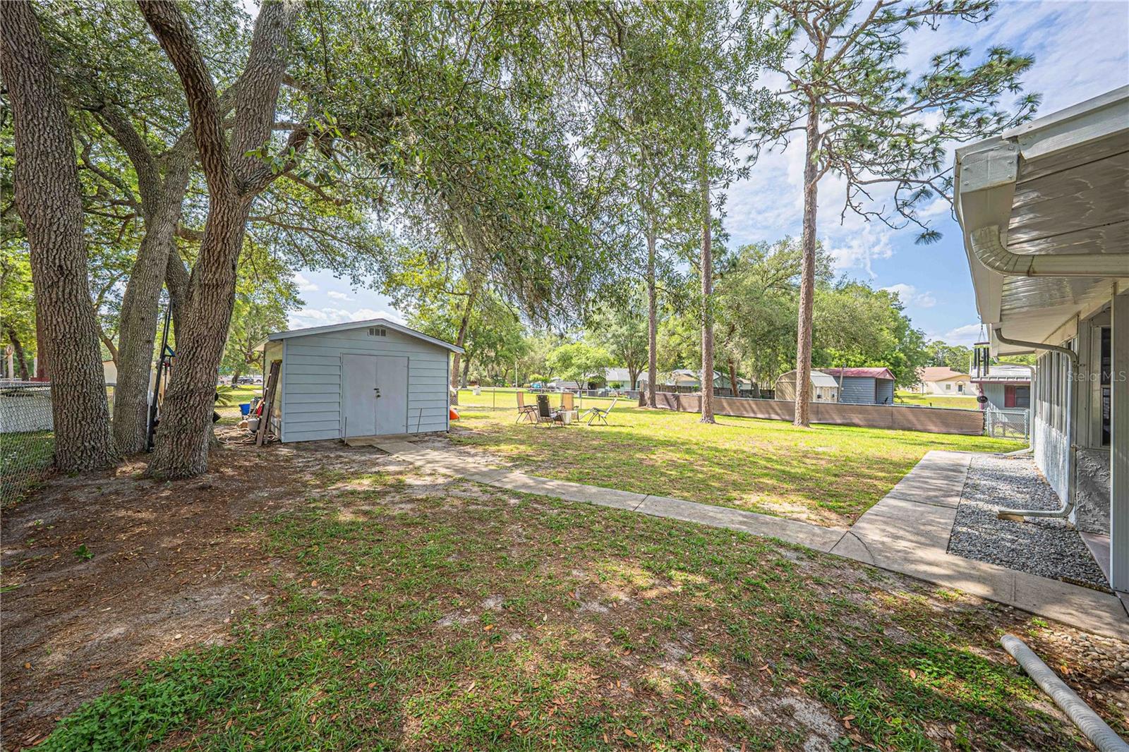 Image 34 of 47 For 1820 175th Terrace Road