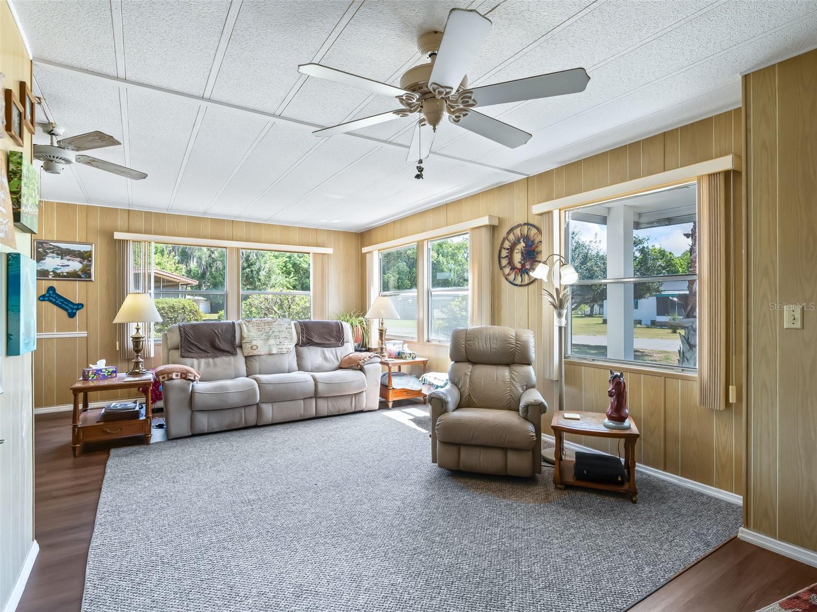 Image 6 of 27 For 3226 39th Avenue