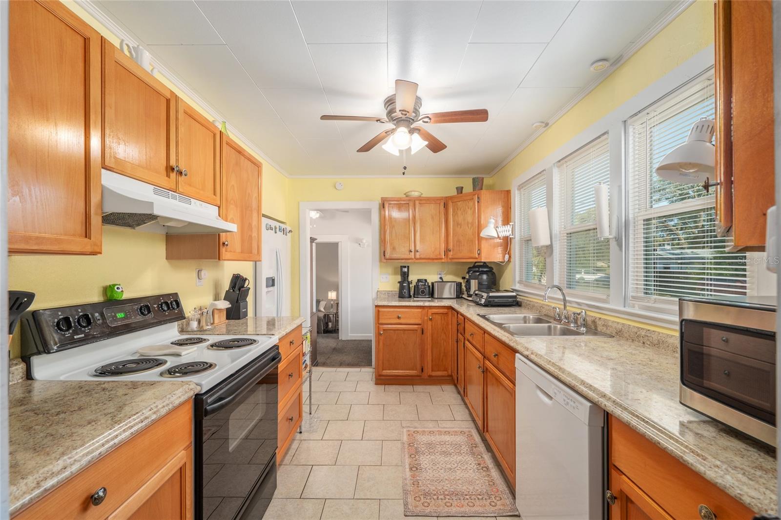 Image 12 of 41 For 503 1st Street