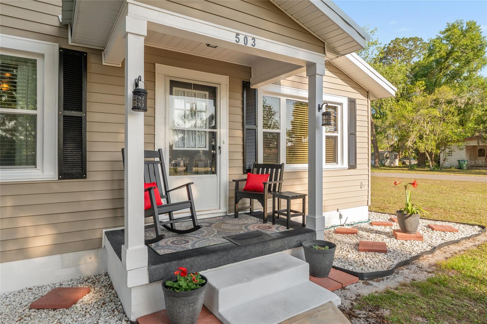Image 4 of 41 For 503 1st Street