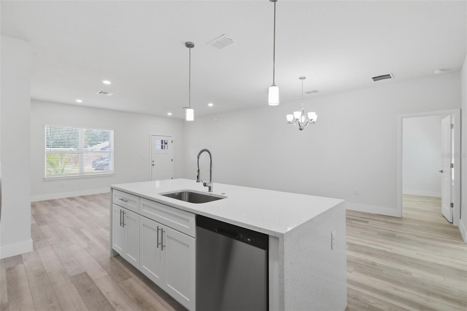 Image 17 of 46 For 16475 89th Terrace