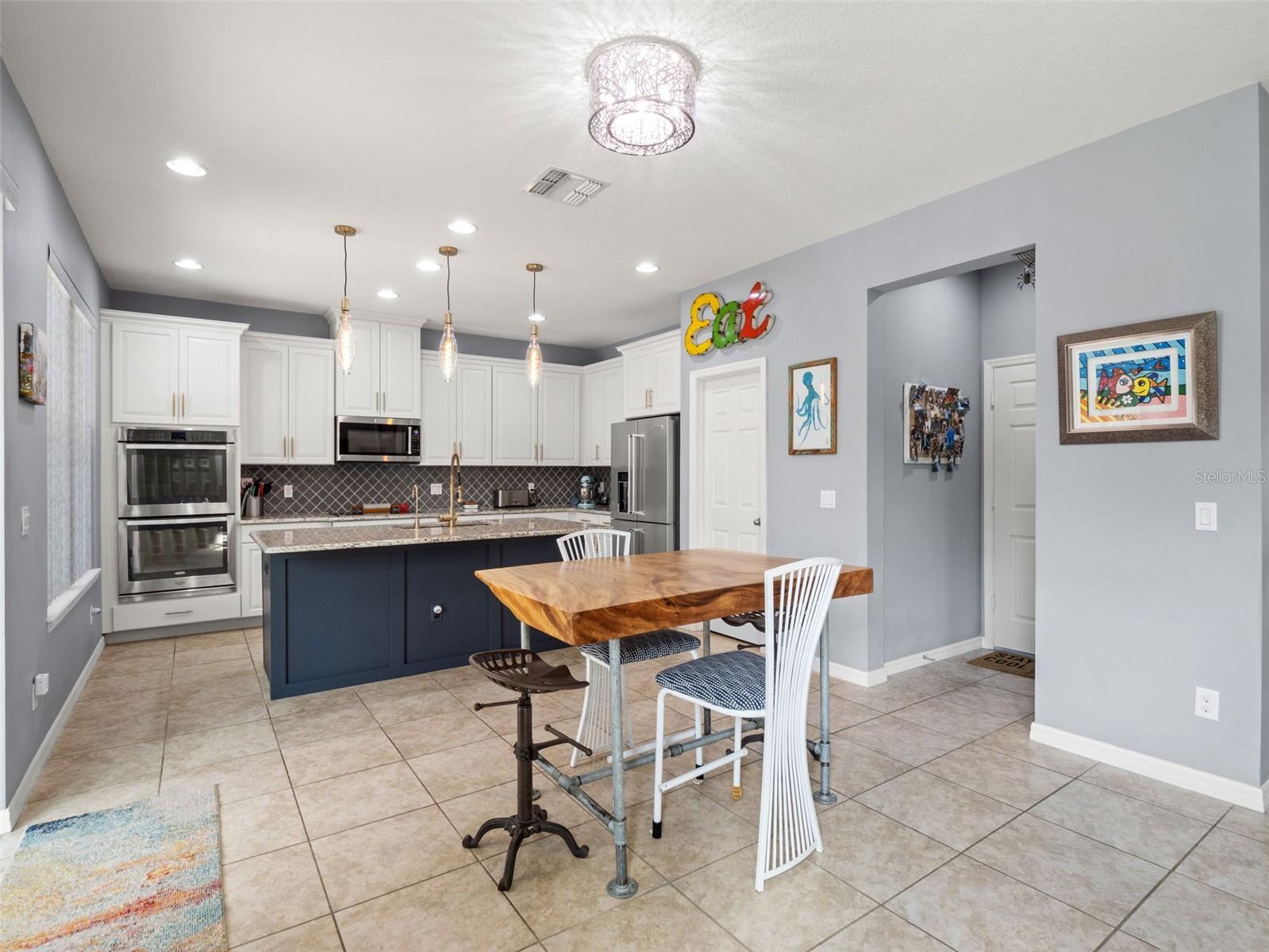 Image 16 of 63 For 4896 Palmetto Park Drive