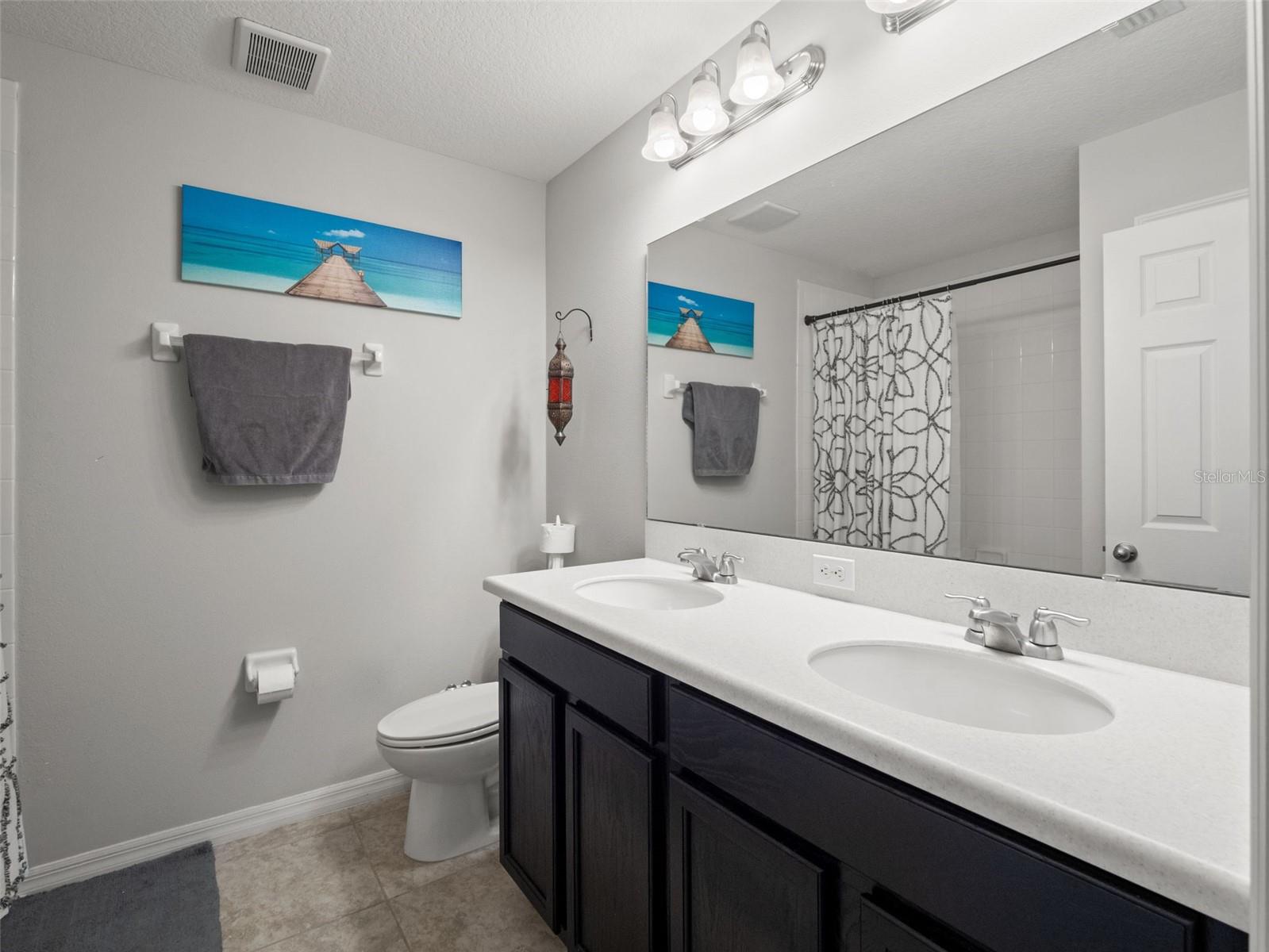 Image 37 of 63 For 4896 Palmetto Park Drive