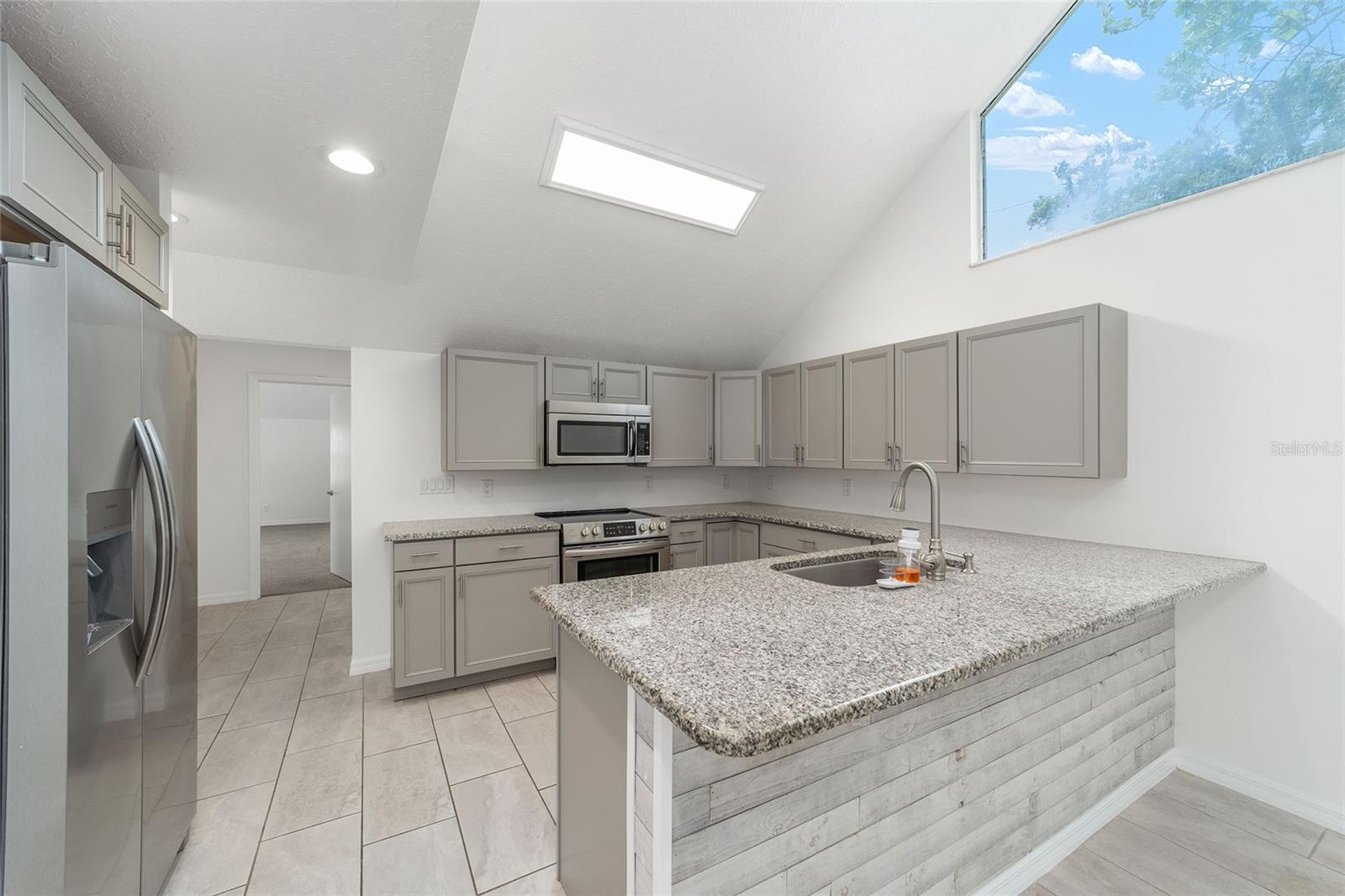 Image 19 of 59 For 2159 7th Terrace
