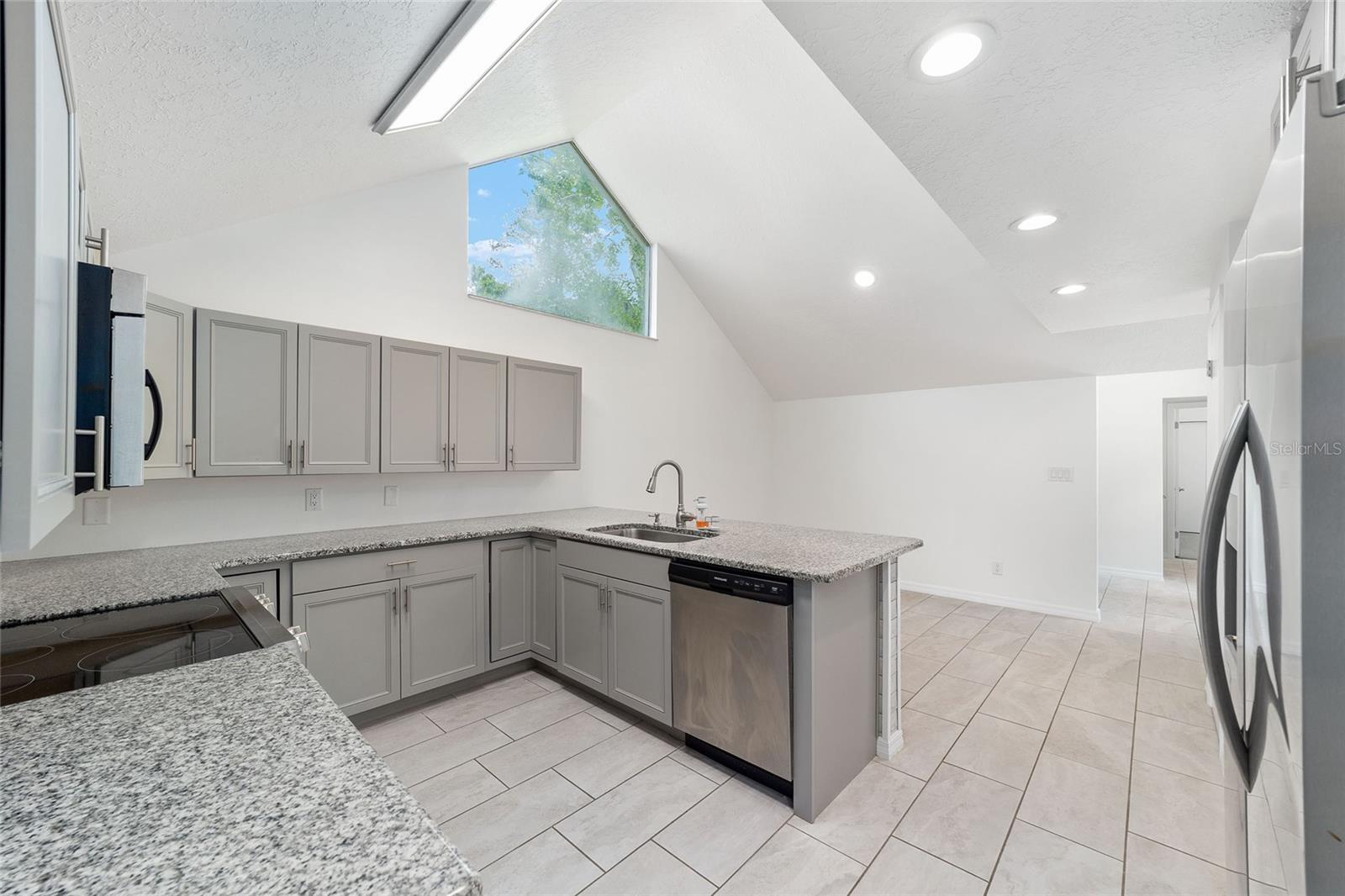 Image 20 of 59 For 2159 7th Terrace