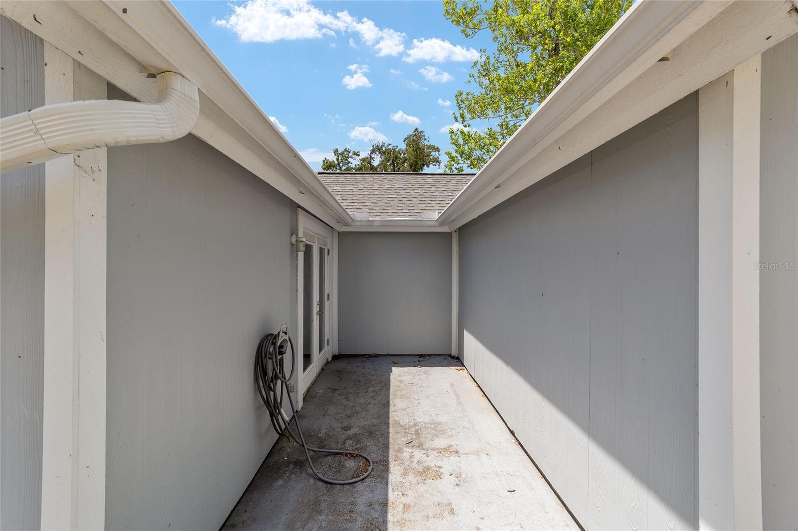 Image 42 of 59 For 2159 7th Terrace