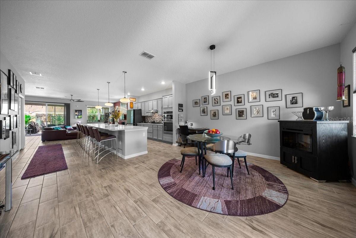 Image 11 of 33 For 8221 78th Terrace Road