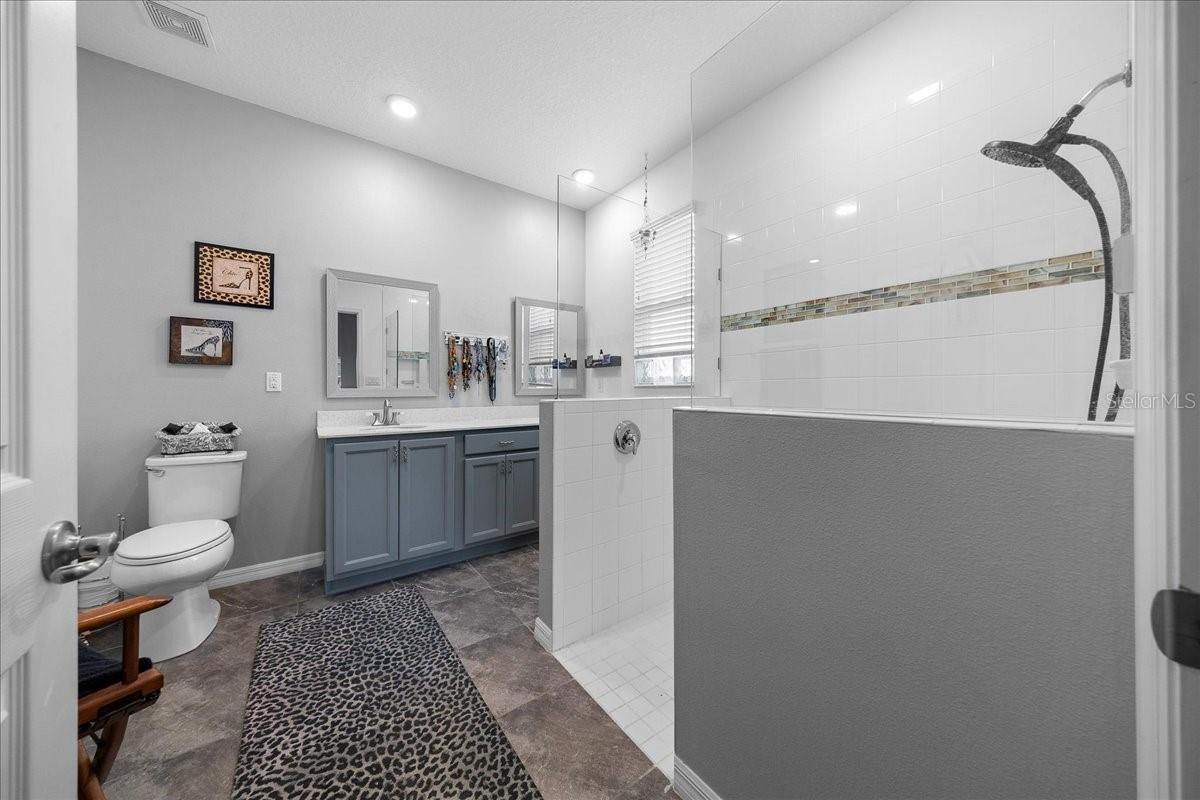 Image 26 of 33 For 8221 78th Terrace Road
