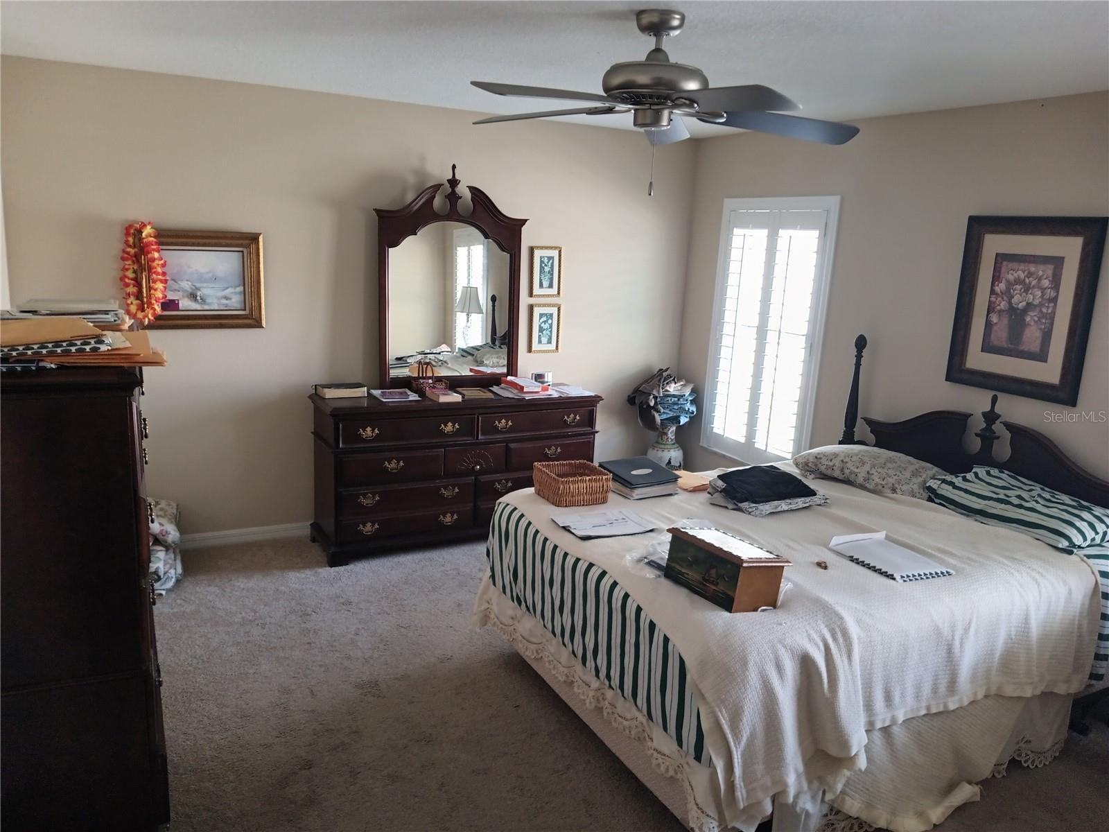 Image 15 of 27 For 987 65 Circle