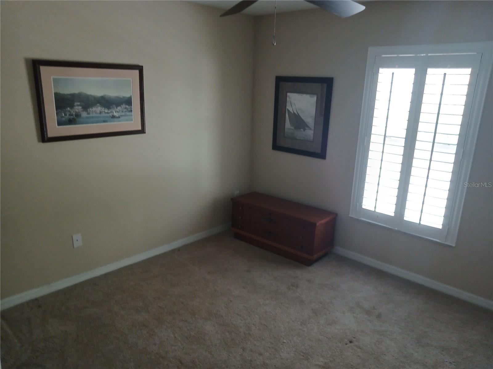 Image 21 of 27 For 987 65 Circle
