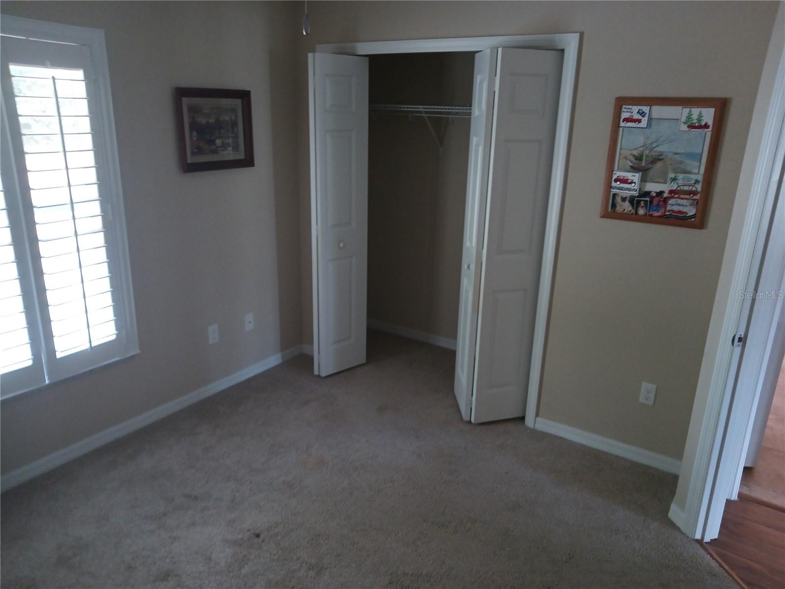 Image 22 of 27 For 987 65 Circle