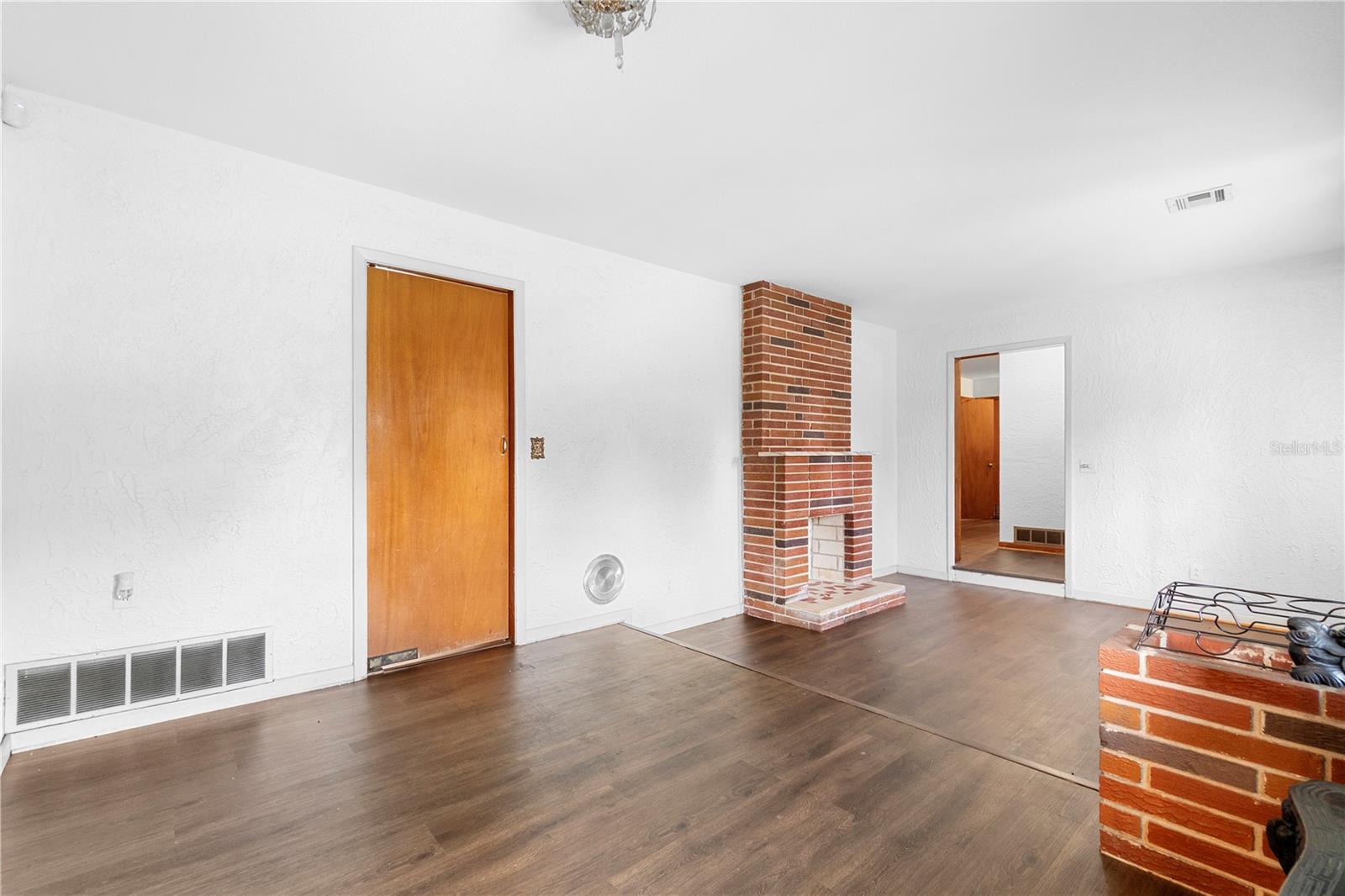 Image 31 of 54 For 1910 14th Street
