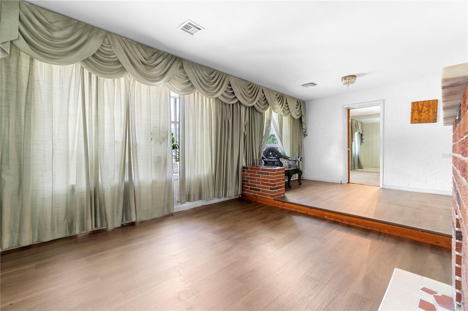 Image 36 of 54 For 1910 14th Street