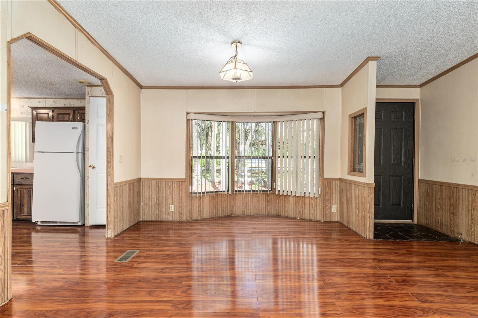 Image 14 of 71 For 15460 85th Avenue