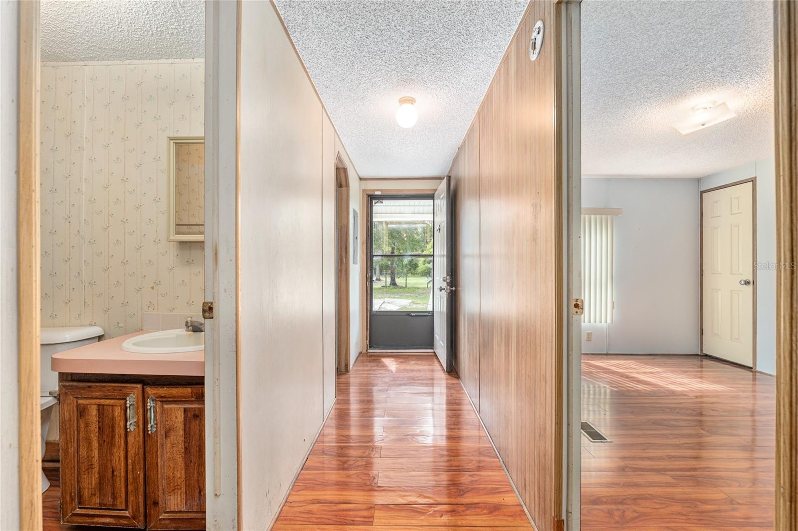 Image 3 of 71 For 15460 85th Avenue