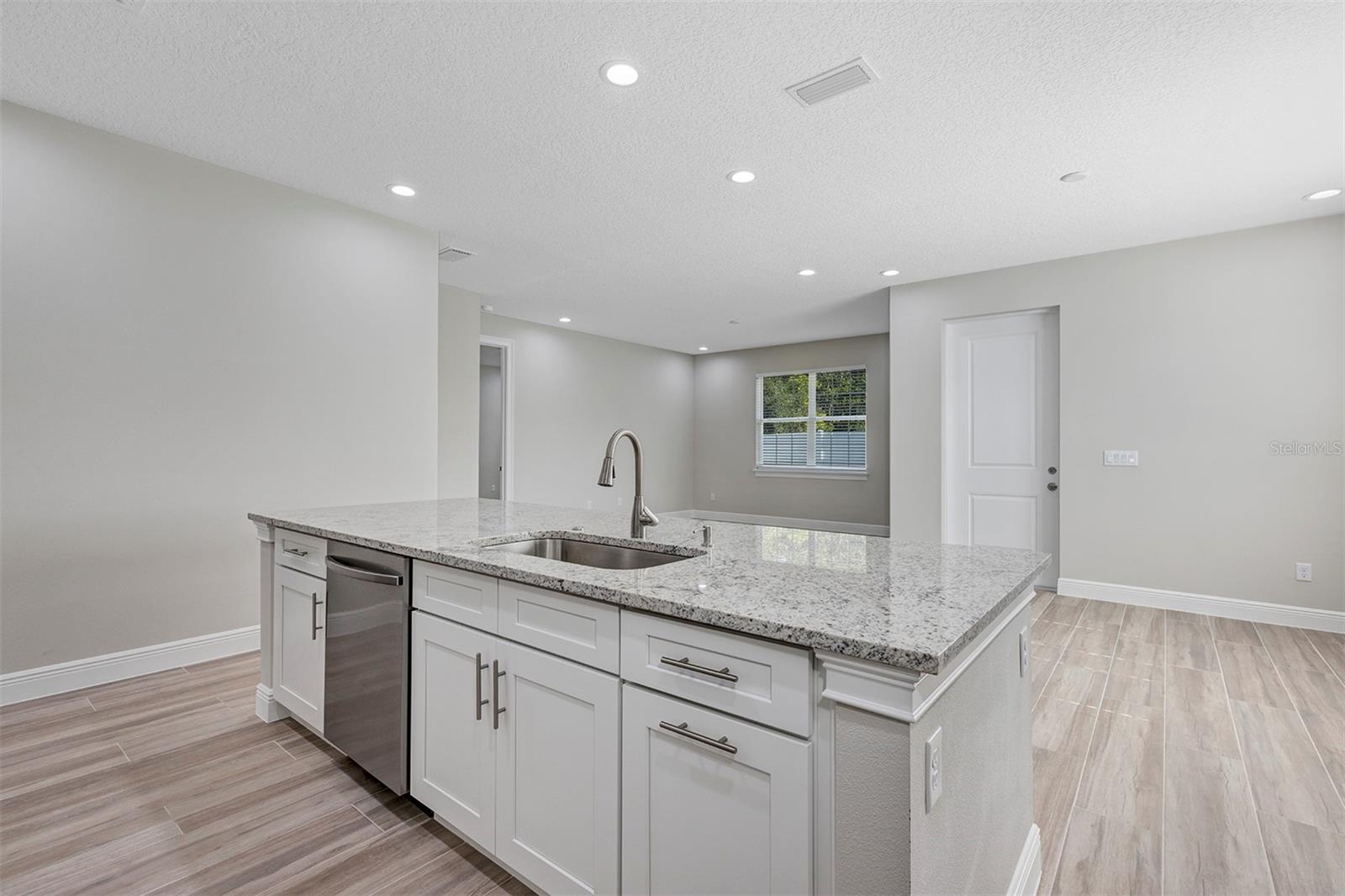 Image 11 of 45 For 3919 135th Lane
