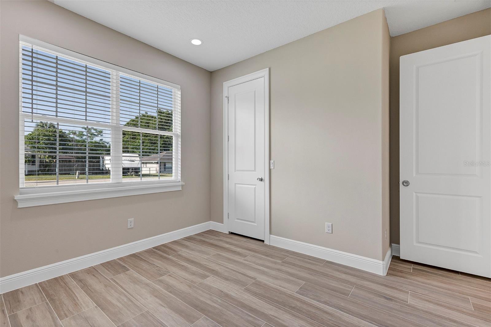 Image 15 of 45 For 3919 135th Lane