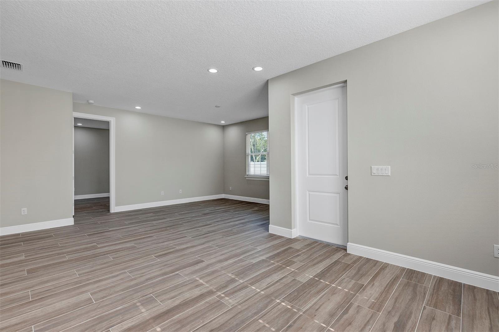 Image 29 of 45 For 3919 135th Lane