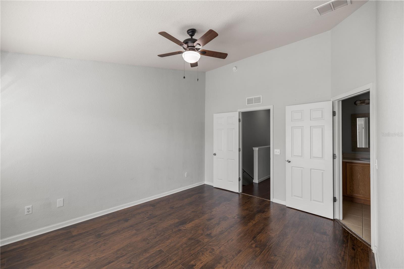 Image 17 of 33 For 4947 45th Circle