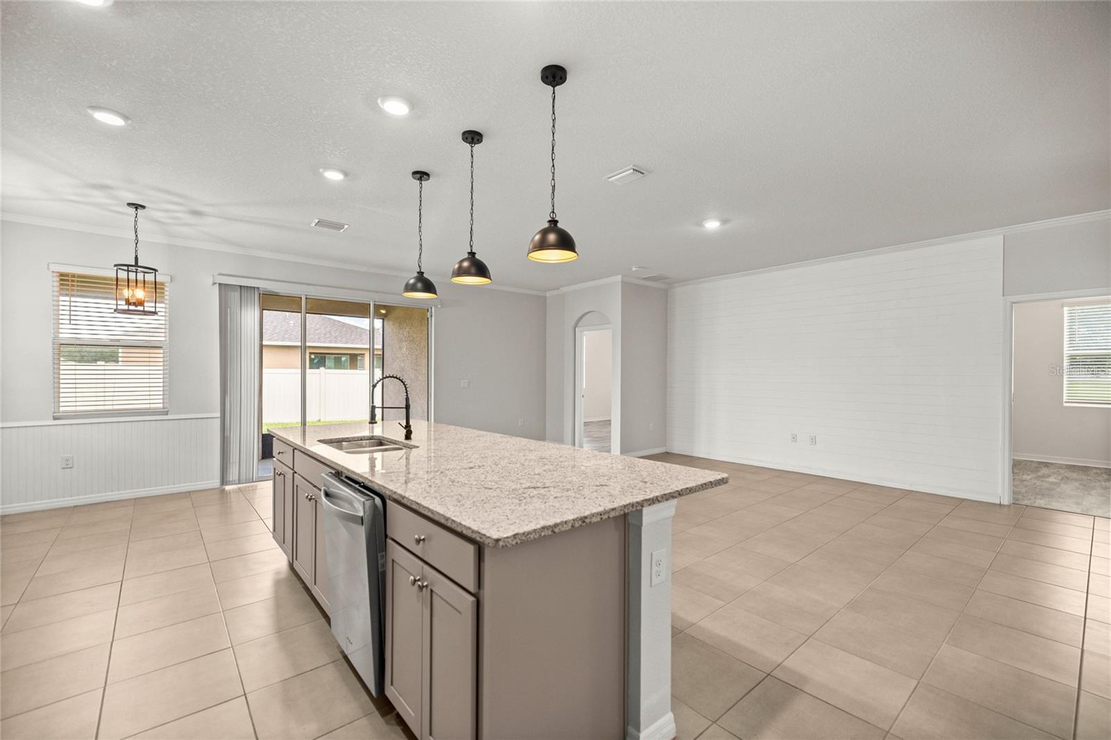 Image 18 of 38 For 8810 63rd Avenue