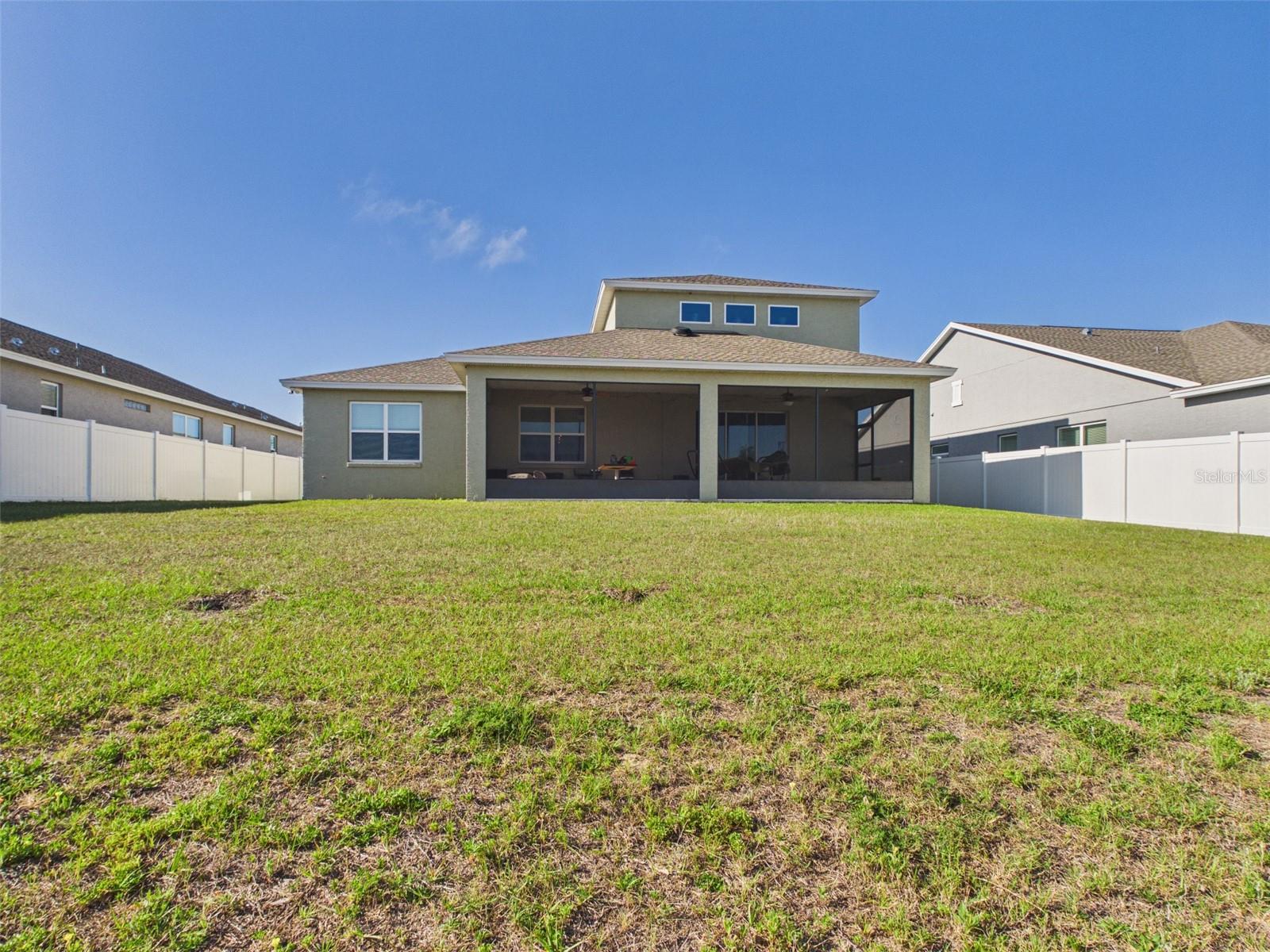 Image 4 of 32 For 7251 60th Lane
