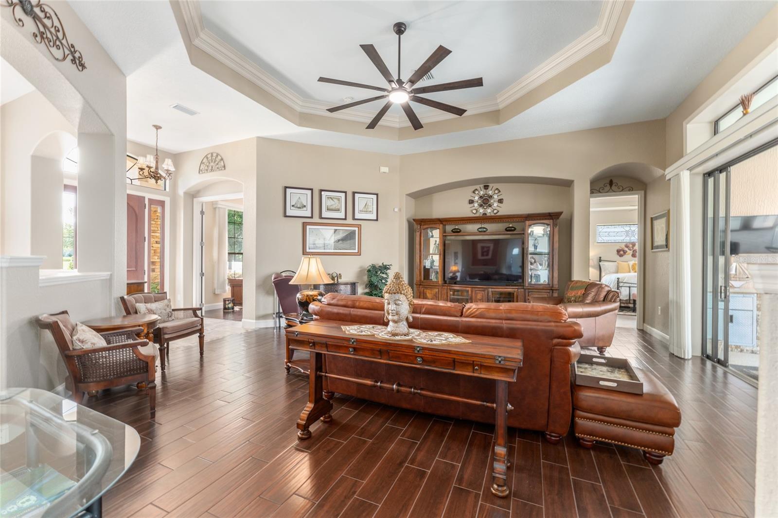 Image 11 of 53 For 7830 25th Avenue