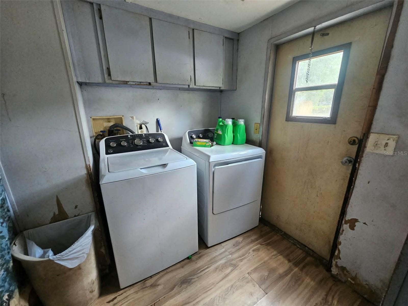 Image 20 of 31 For 5600 71st Street