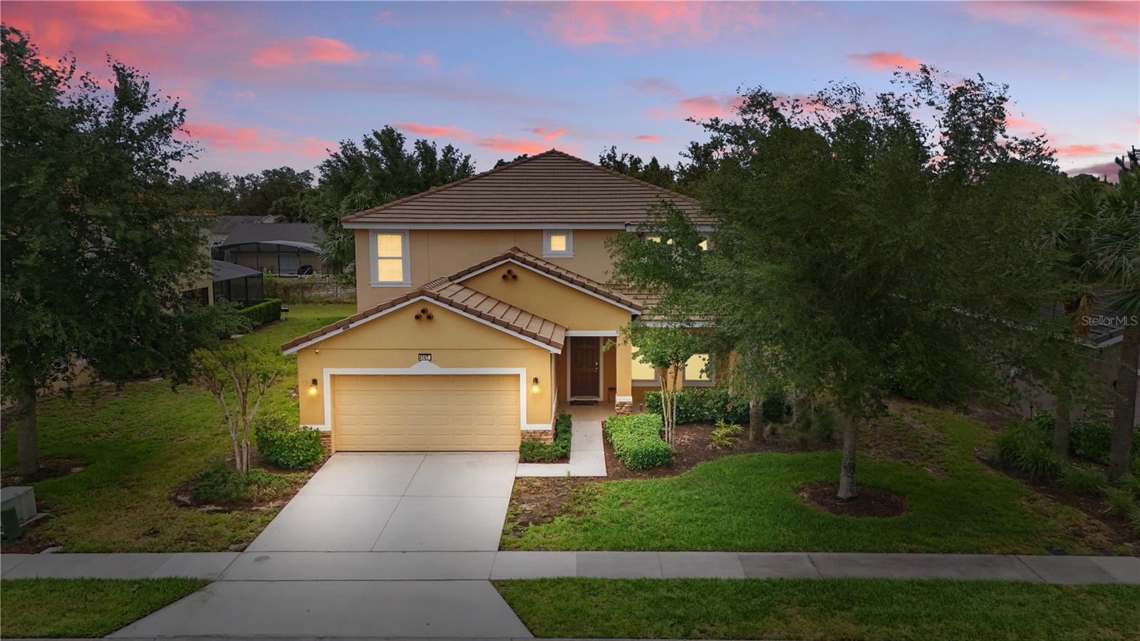 Image 2 of 55 For 4147 Oaktree Drive