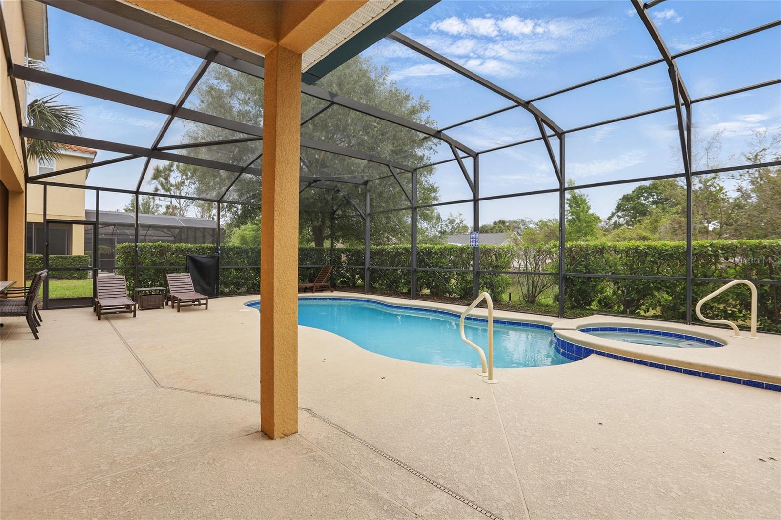 Image 41 of 55 For 4147 Oaktree Drive