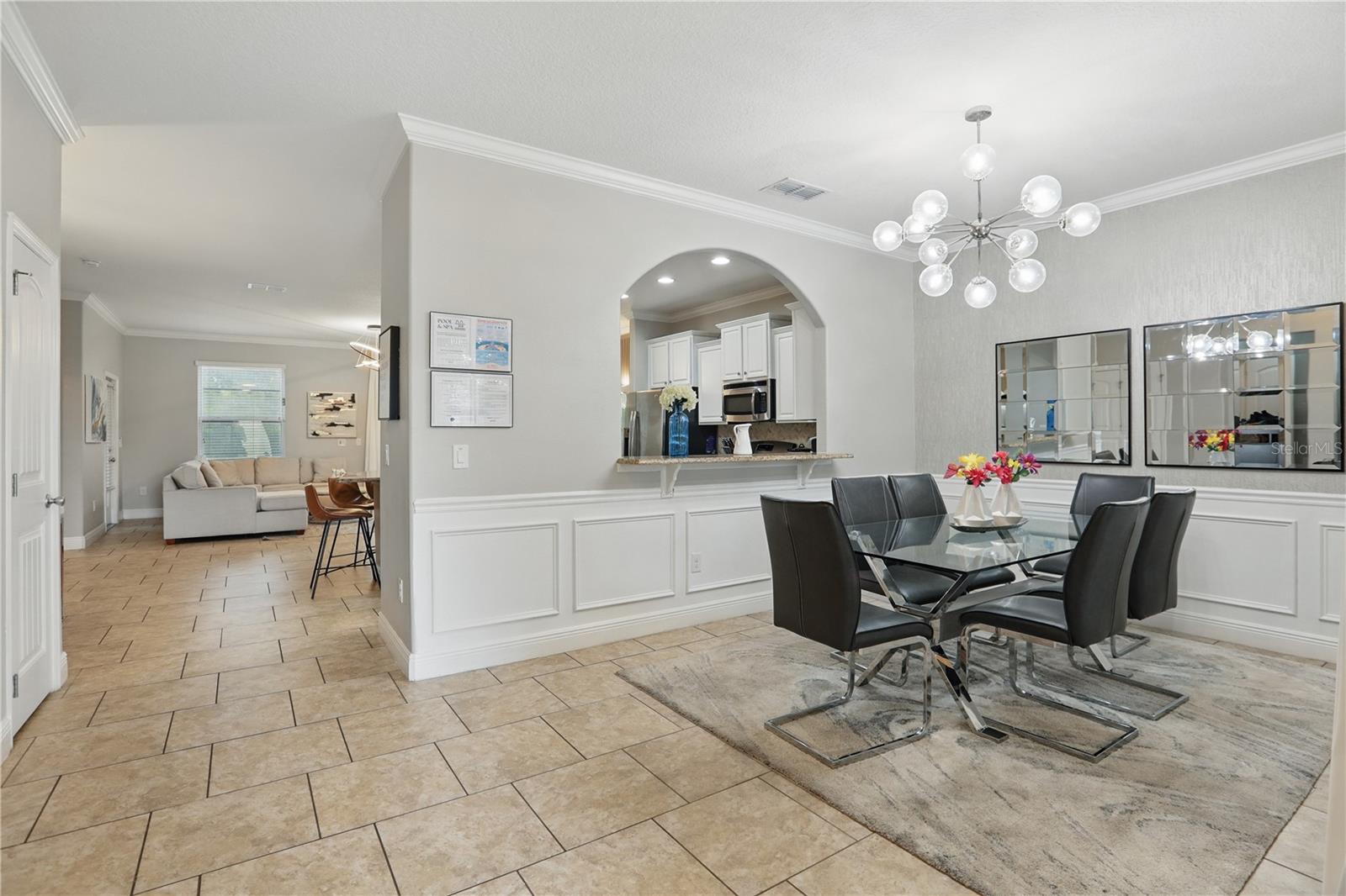Image 5 of 55 For 4147 Oaktree Drive