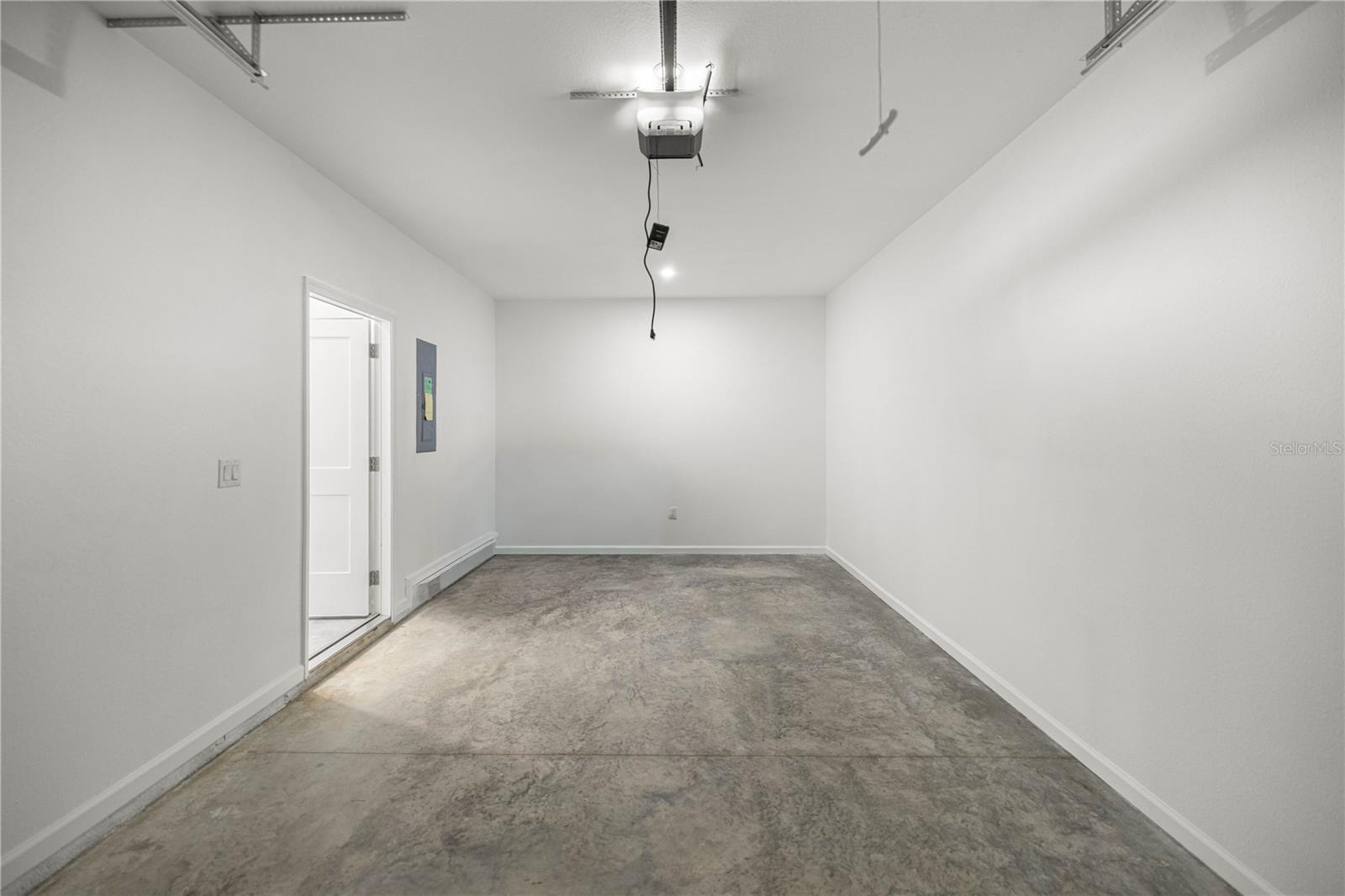 Image 21 of 25 For 305 5th Terrace