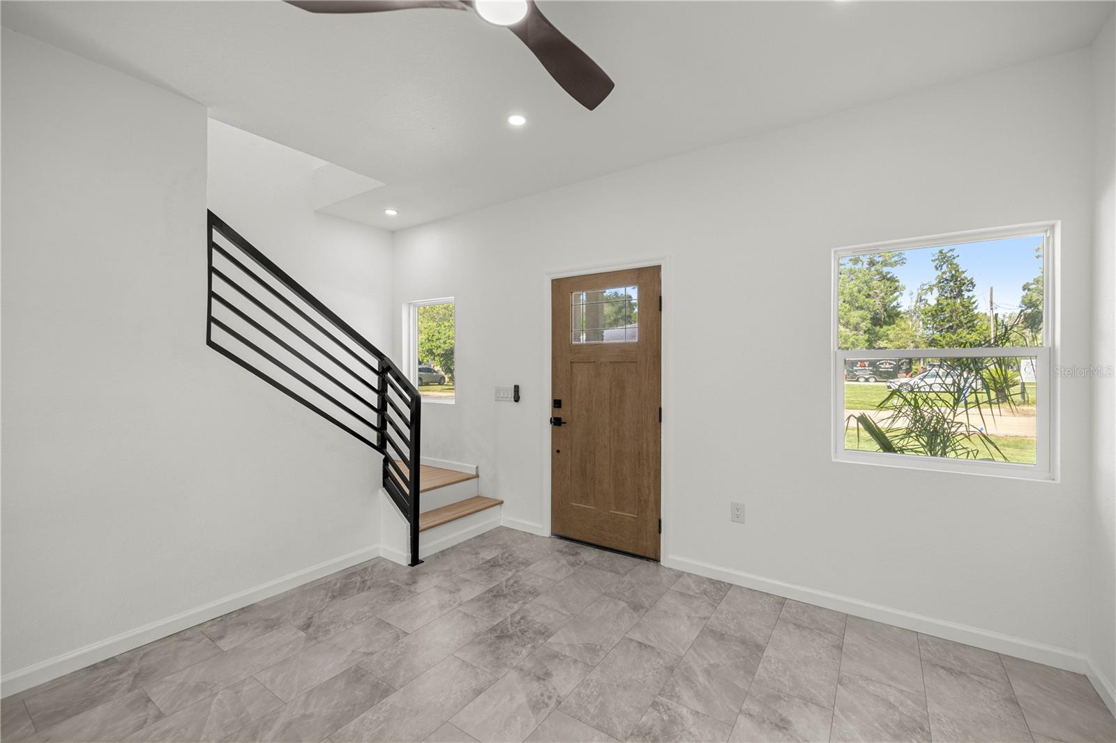 Image 6 of 25 For 305 5th Terrace