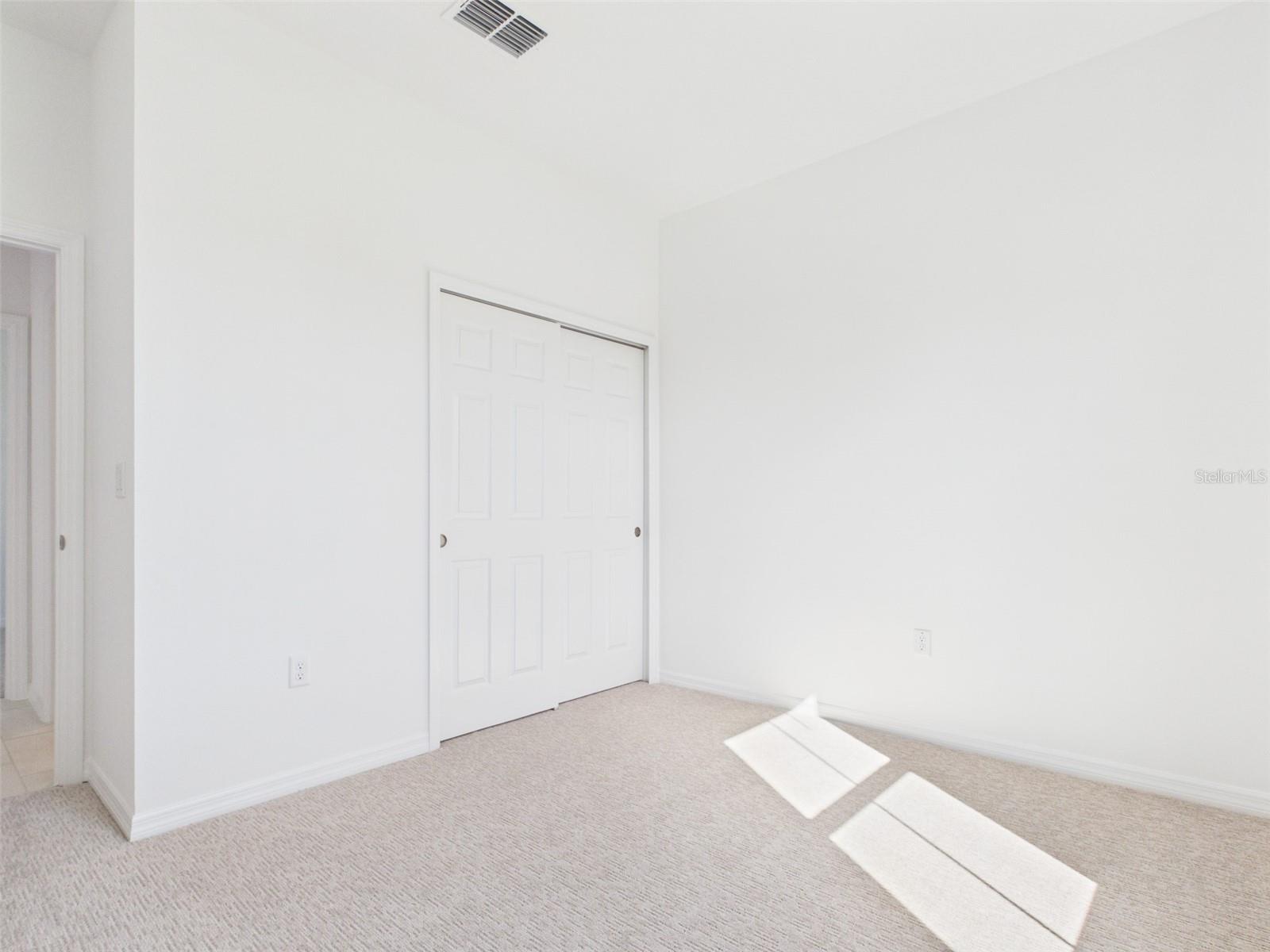 Image 21 of 26 For 5824 70th Terrace
