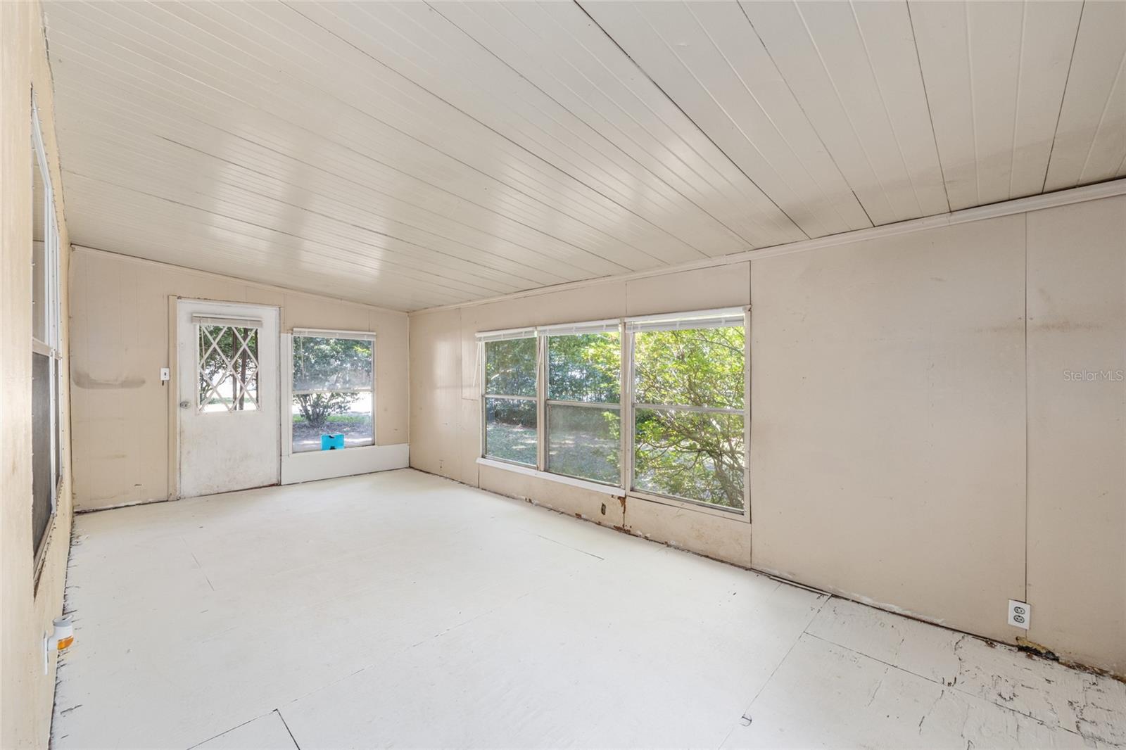 Image 20 of 35 For 2901 91st Street