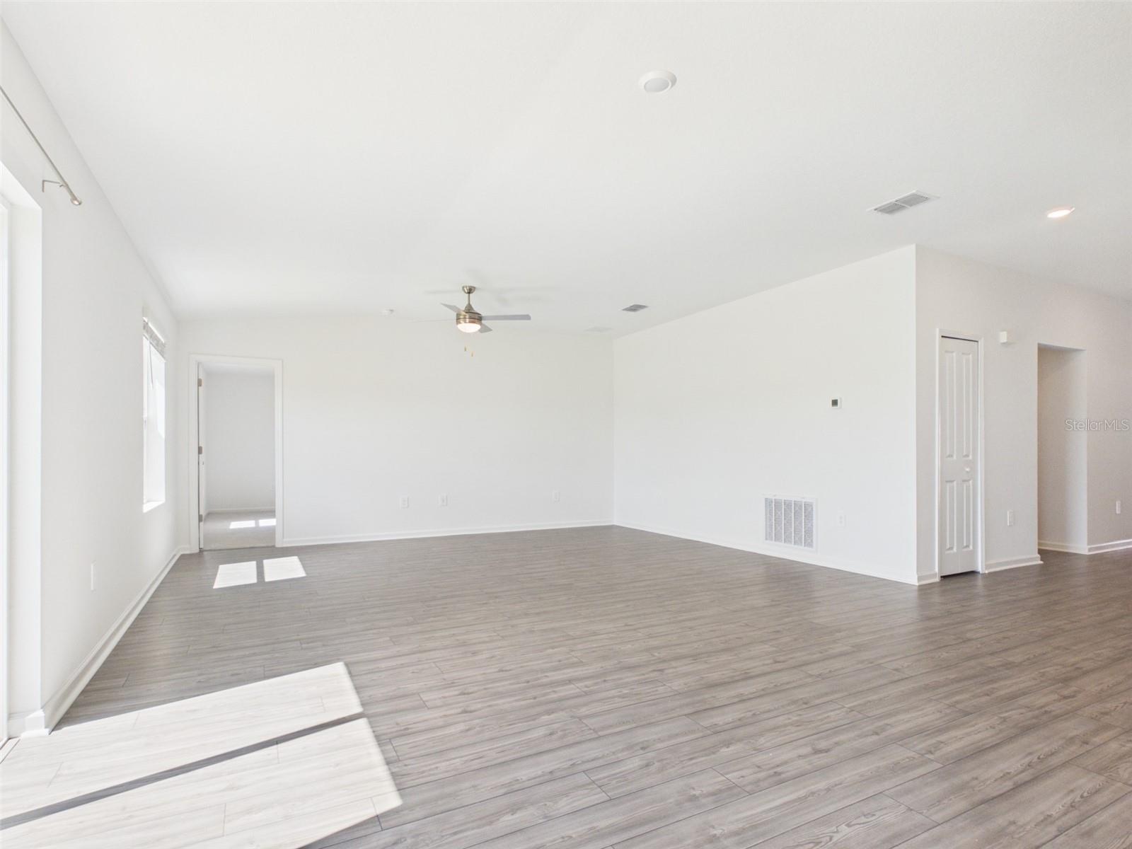 Image 10 of 34 For 8320 41st Terrace