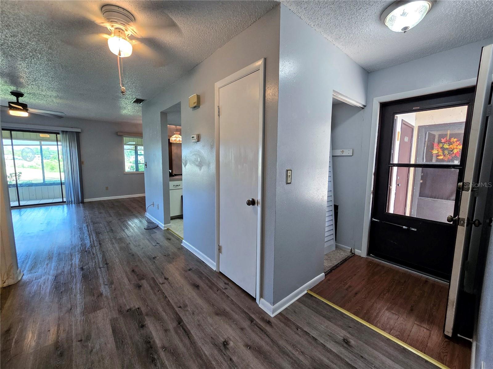 Image 4 of 30 For 520 Fairways Circle A