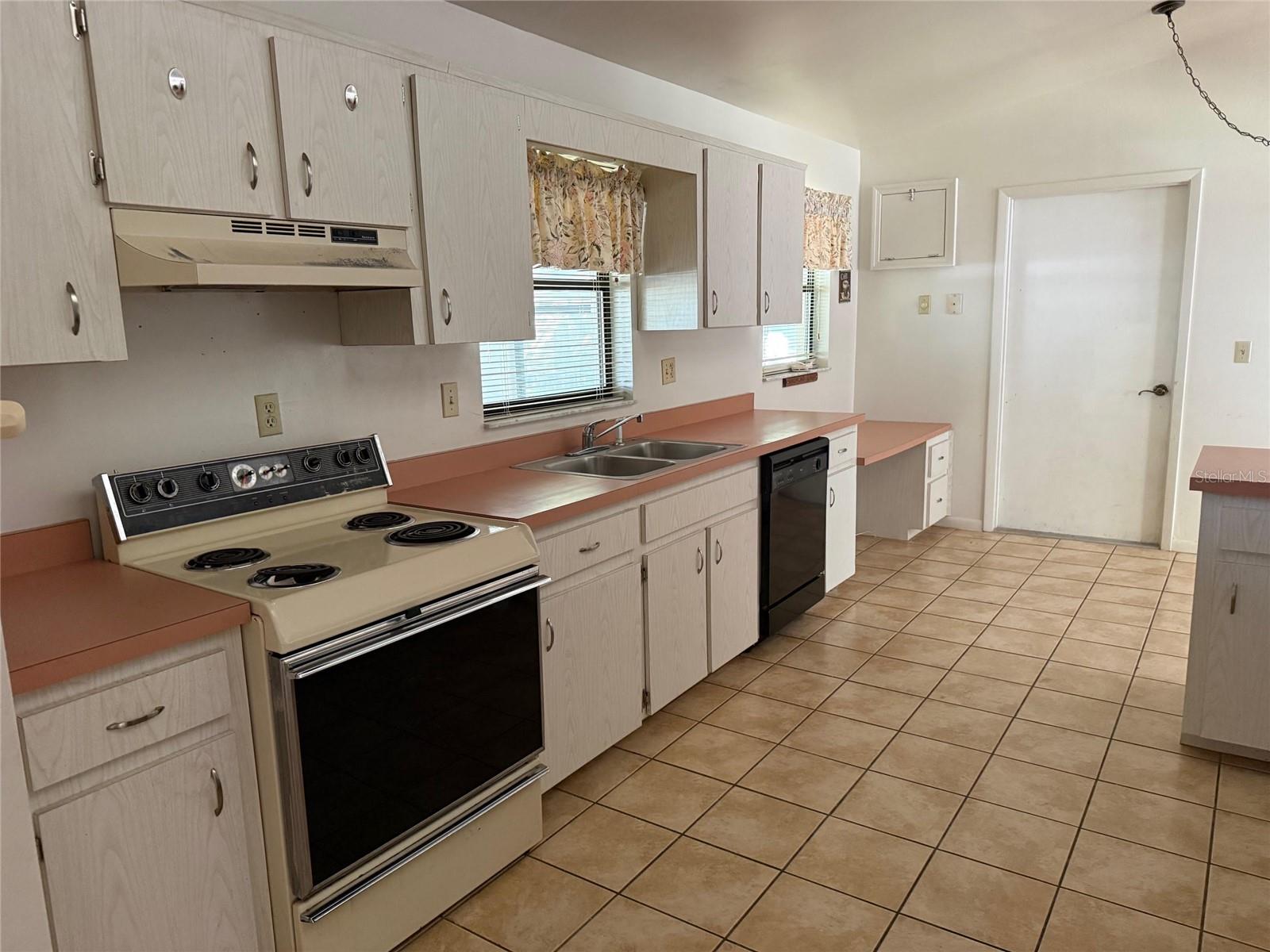 Image 3 of 16 For 9706 30th Terrace