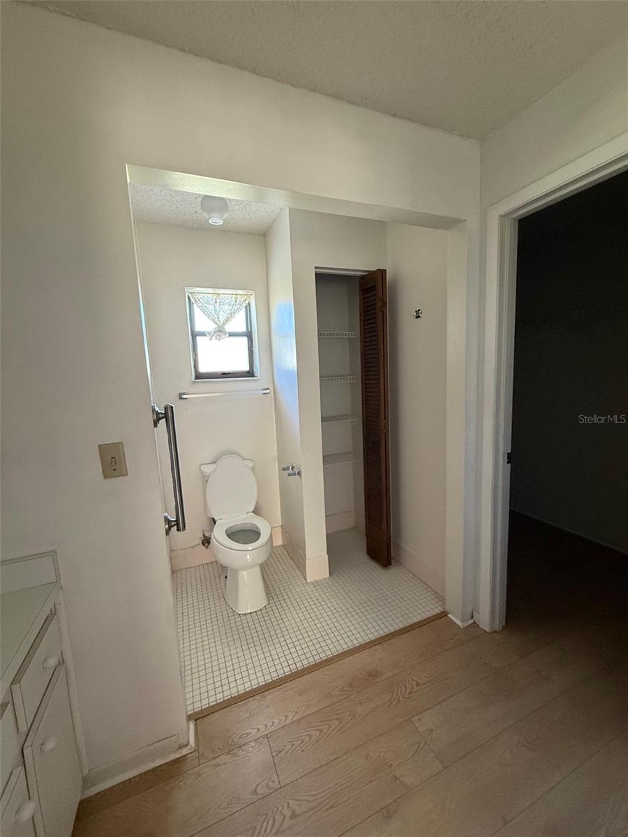 Image 6 of 16 For 9706 30th Terrace