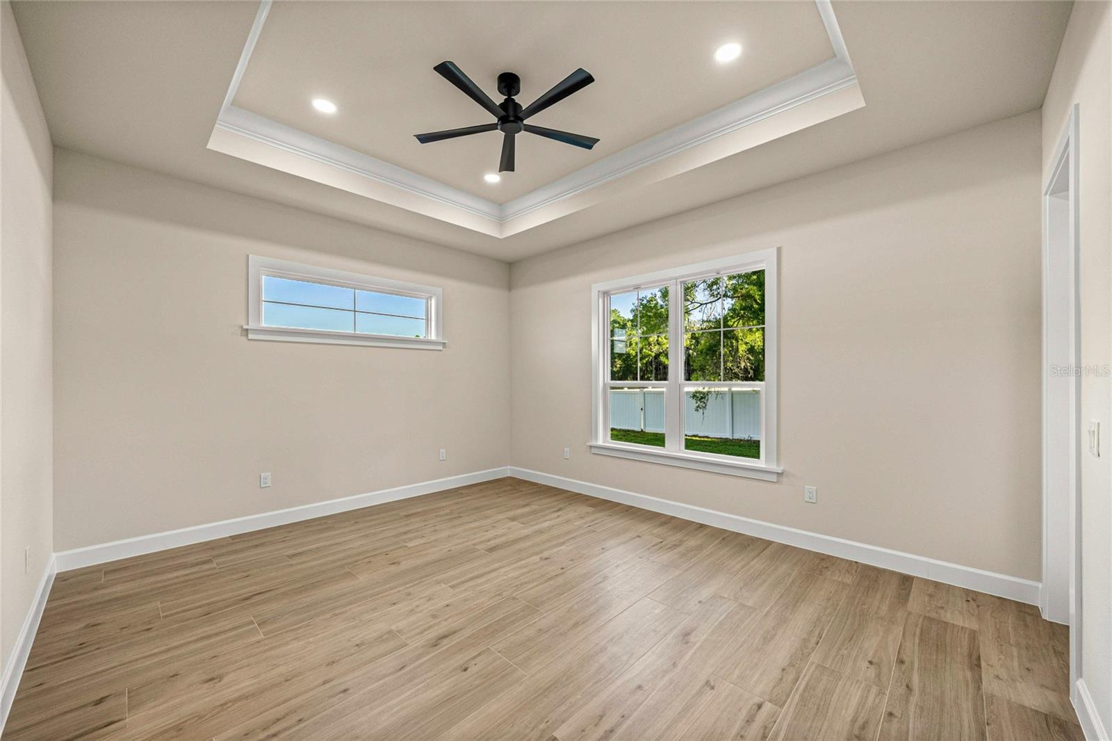 Image 12 of 38 For 2120 41st Avenue