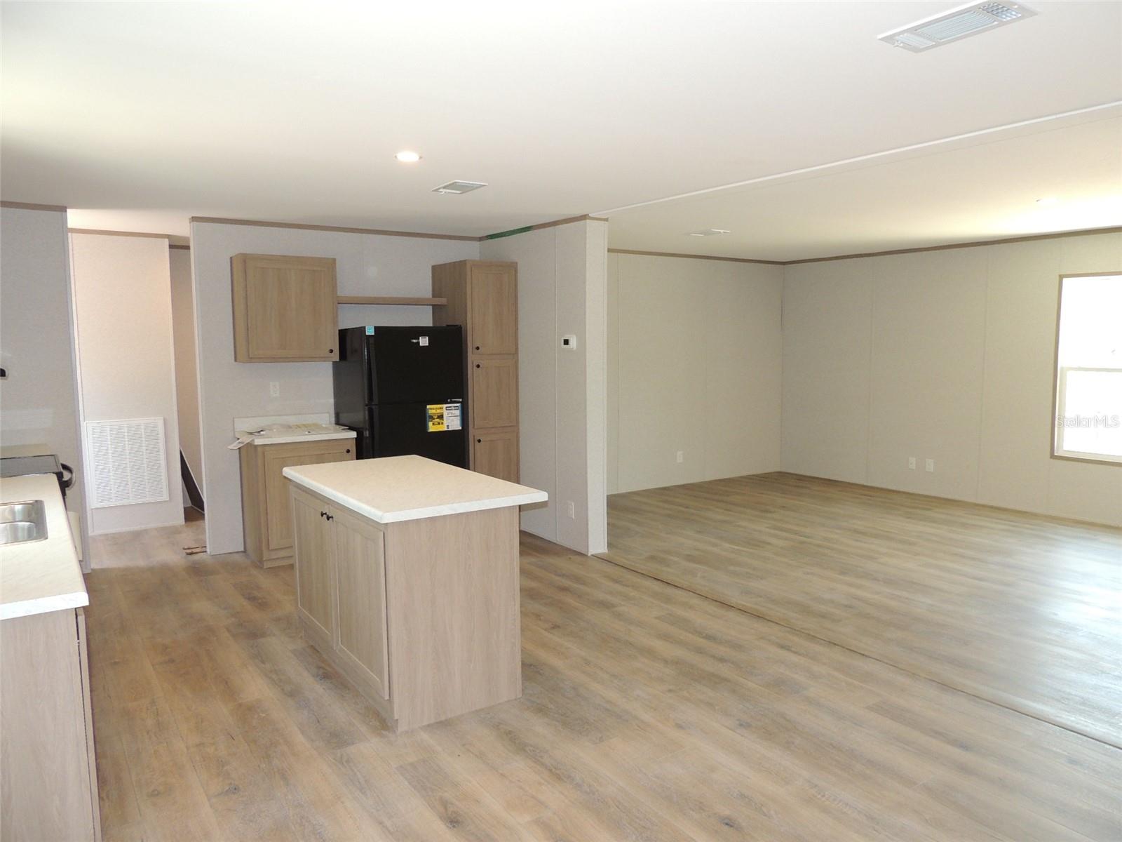 Image 20 of 39 For 14230 20th Street