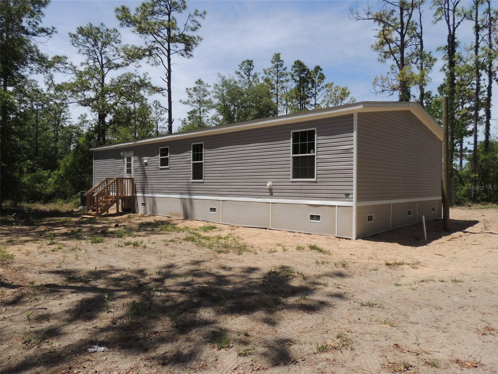 Image 6 of 39 For 14230 20th Street
